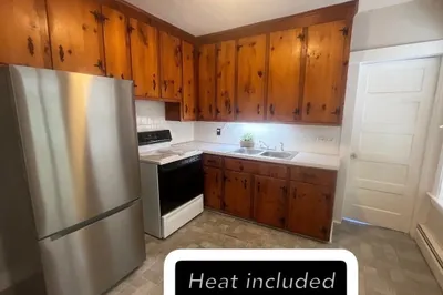 349 Main St #3 1