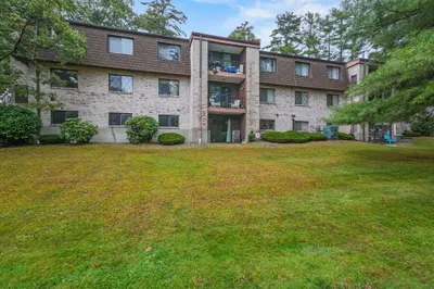 5 Greenbriar Drive #107 1