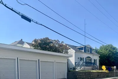 73 Brow St