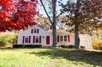 12 Brattle Drive 1