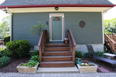 24 Pershing Road #24 1