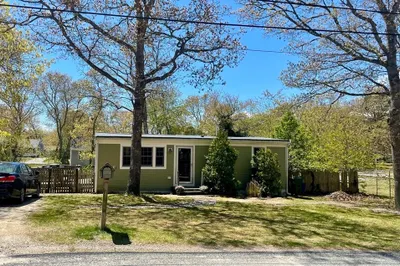 21 Butler Ave