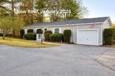 3402 Island Drive 1