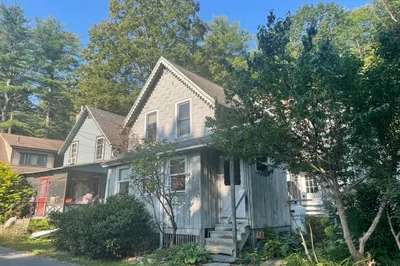 63 Laurel Park #63 1