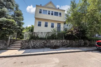 18-20 Weymouth Ave