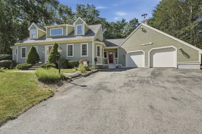 70 Birchbark Dr 1