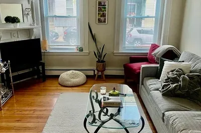 111 H St #1