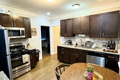 25 Hecla St #U1