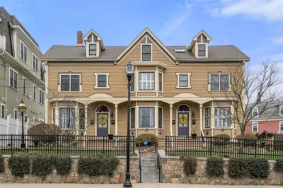 7 Water St #3 1