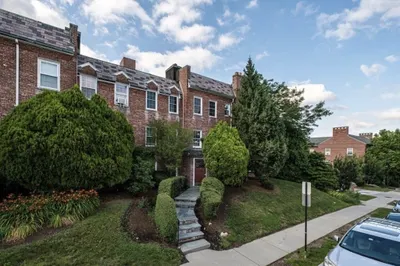 37 Commonwealth Ave #11 1