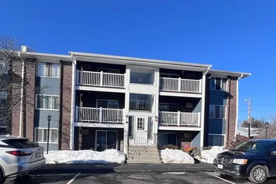 5 Woodcrest Ct #1