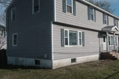 54 Ballard St 1