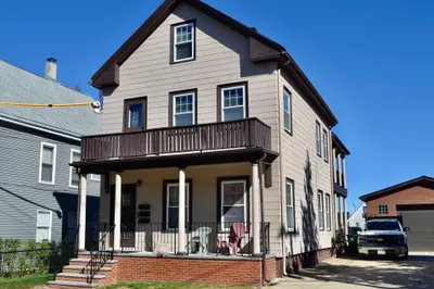 92 Winchester St #2 1