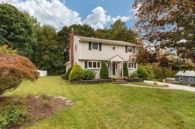 4 Caroline St 1