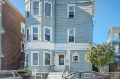 12 Buttonwood St 1