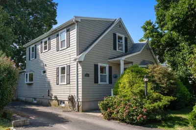65 Tarbox St 1