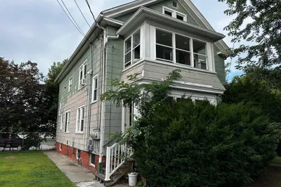 18-22 Chestnut St