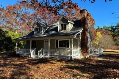 43 Atwood Ave 1