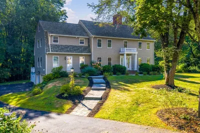 14 Buckmaster Dr 1