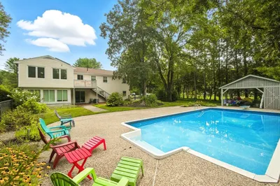 5 Brookside Circle 1