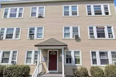 36 Granfield Ave #3L