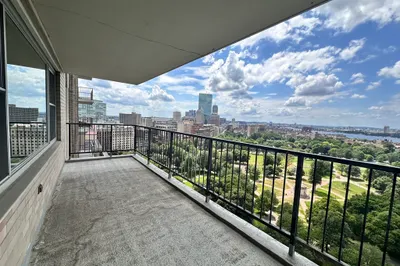 151 Tremont St #22F 1