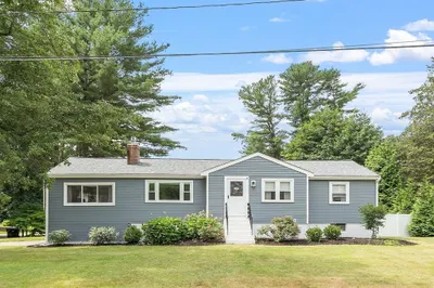 21 Pleasant St