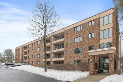 12 Ledgewood Way #8 1