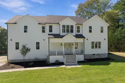 30 Mill St 1