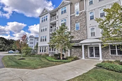 422 John Mahar Hwy #102 1