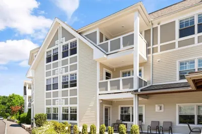 2 Manor Terrace #209 1