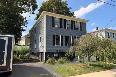 17 Davis St #1 1
