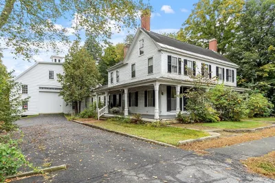452 Main Street 1