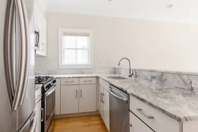 9 Sheridan St #1 1