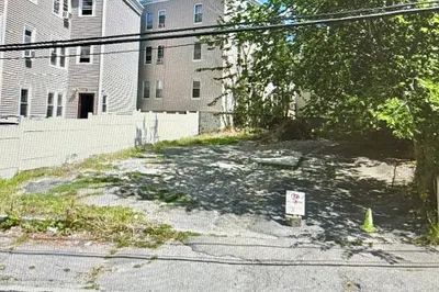 71 Cross St