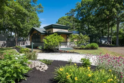26 Cuttysark Rd