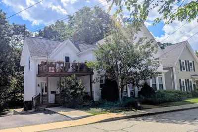 186 School St