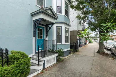 17 Broad St #3