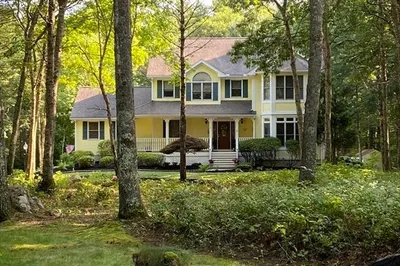 31 Panettieri Drive 1