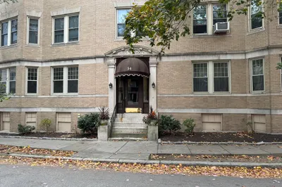 54 Dwight St #1