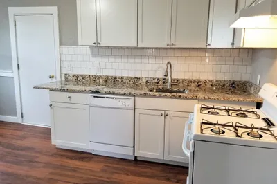 189 Standish Ave #2N 1