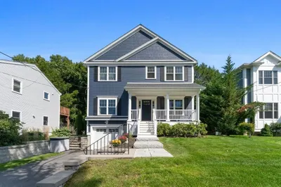 44 Bernard St 1