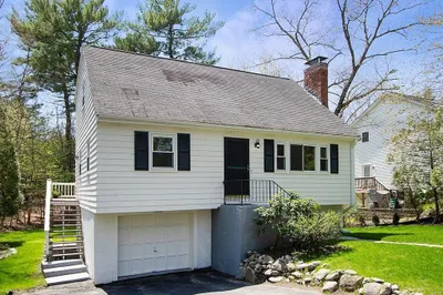 7 Sunnyside Ave 1