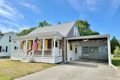 44 Glenhaven Ave