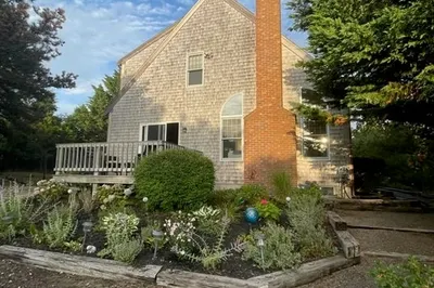 6 Sawyer Grove 1