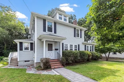 52 Plymouth Rd 1