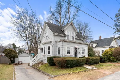 114 Leach Ave 1