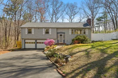 6 Embassy Ln 1