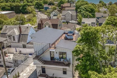 8 Maple Ave