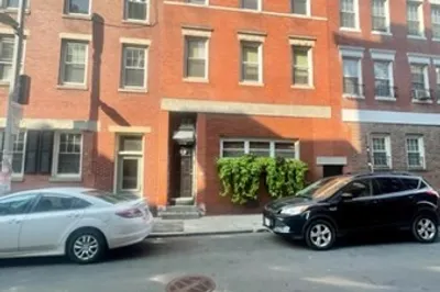 13 Cooper St